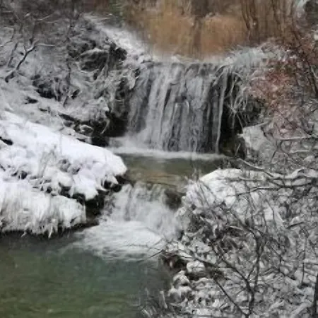 فندق مبيت وإفطار Belvedere 3*