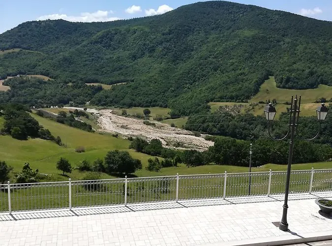 Belvedere Bed and breakfast Castelluccio Valmaggiore